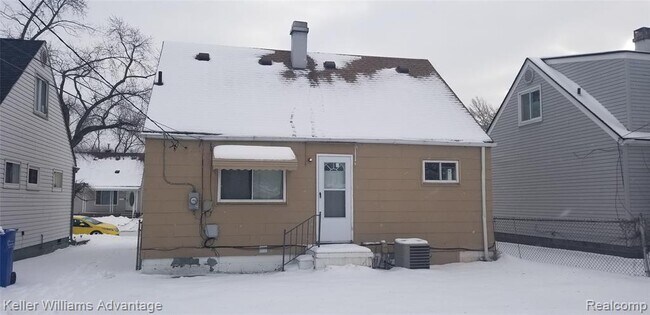 Foto del edificio - 24613 Lauren Ave