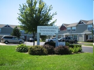 Foto del edificio - Congressional Townhomes