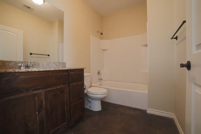 Building Photo - 1216 College #104