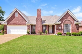 Building Photo - 7860 Freehold Dr