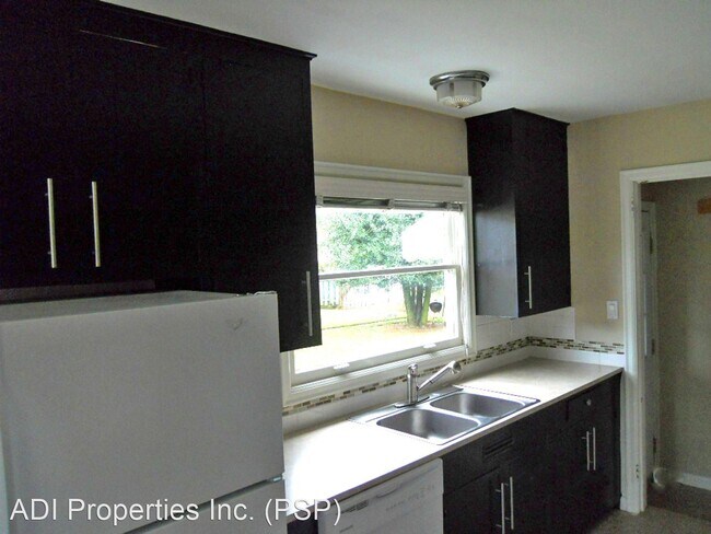 Foto del edificio - 4 br, 2 bath House - 5032 N. Yale Street
