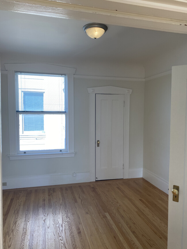 Bedroom - 1708 Filbert St