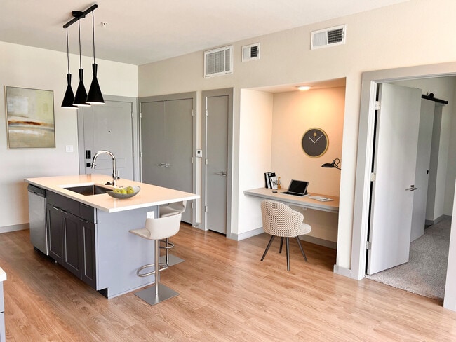 Building Photo - Cypress Lofts