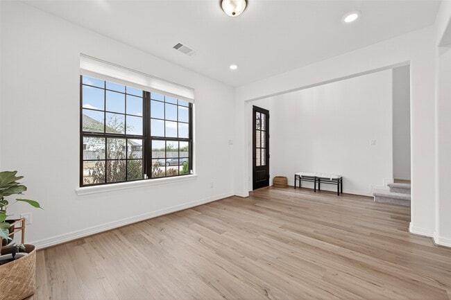 Foto del edificio - 2806 Tumlinson Dr