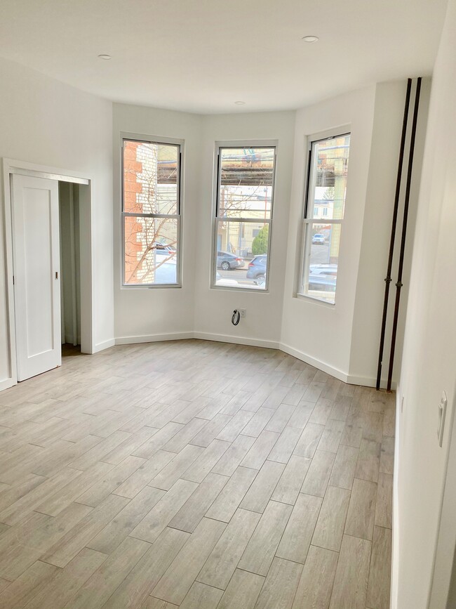 Master bedroom - 2404 McDonald Ave