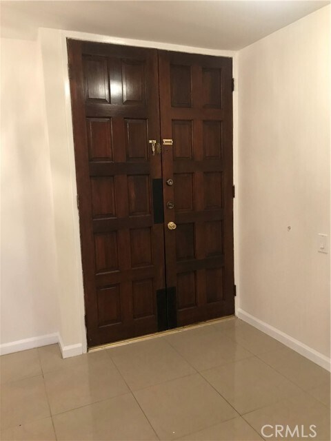 Foto del edificio - 5334 Lindley Ave