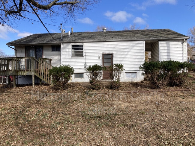 Building Photo - 224 Mc Alpine Dr