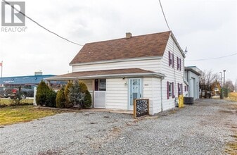 Building Photo - 355 Jones Rd