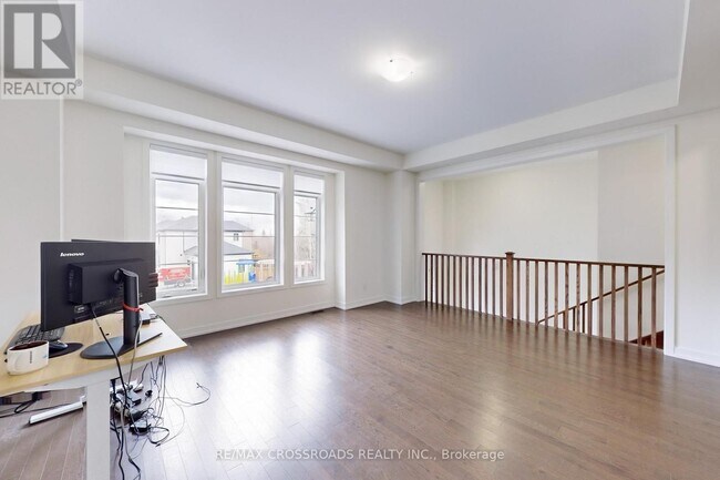 Building Photo - 400-400 Finch Ave