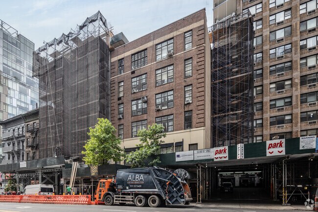 Foto del edificio - 120 E 86th St
