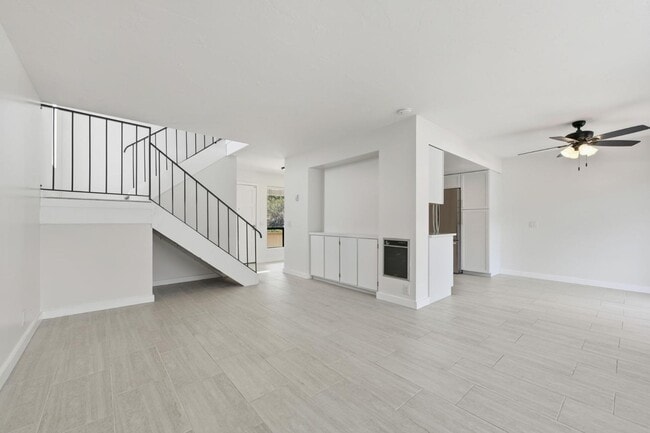 Building Photo - 709 Copper Dr