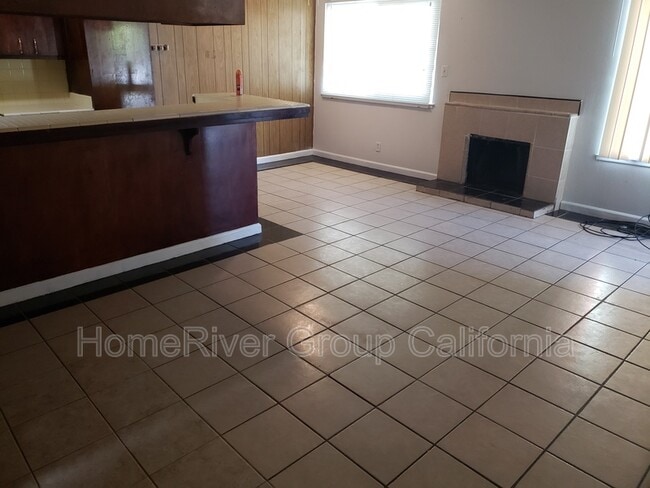 Building Photo - 100 Nedra Ct