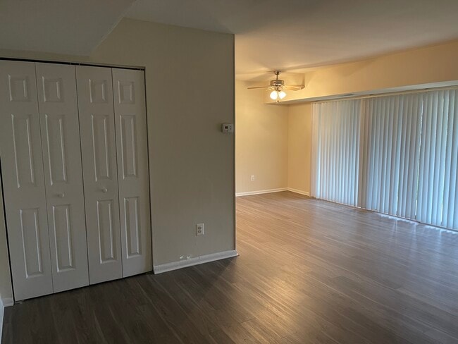 Livingroom - Skyview Apartments