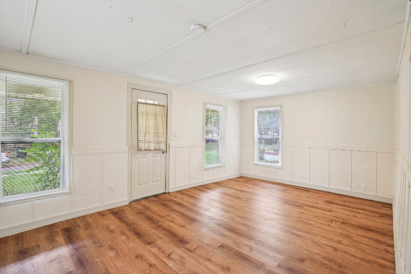 Foto principal - 726 S Oak St