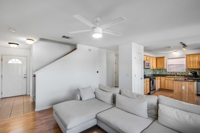 Building Photo - 6140 Seville Dr