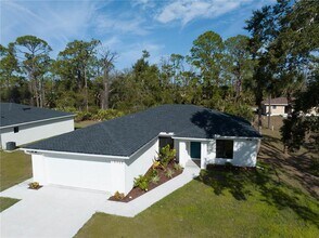 Building Photo - 15468 Chamberlain Blvd