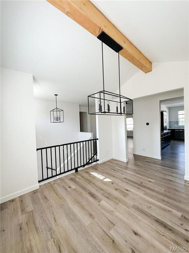 Foto del edificio - Beautiful fenced home