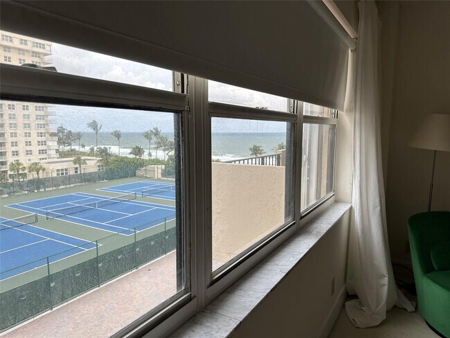Building Photo - 5100 N Ocean Blvd