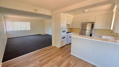 Building Photo - 11715 Ramona Ave