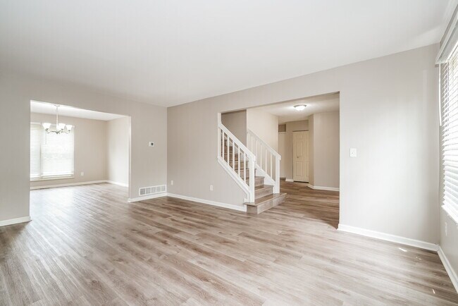 Foto del edificio - 1127 Crestview St