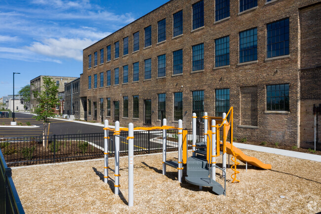 Building Photo - Gold Medal Lofts