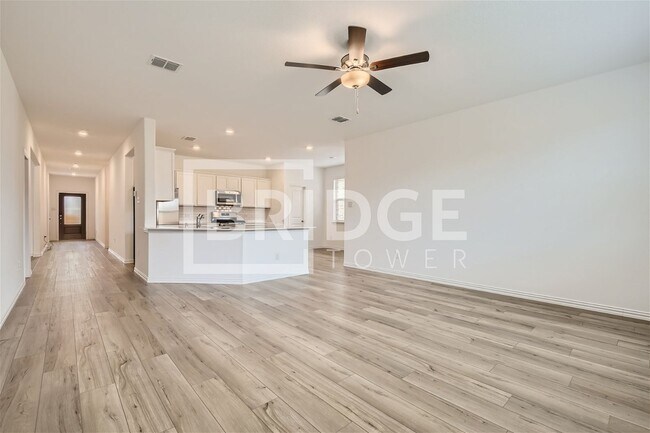 Building Photo - 2529 Goodrich Rd