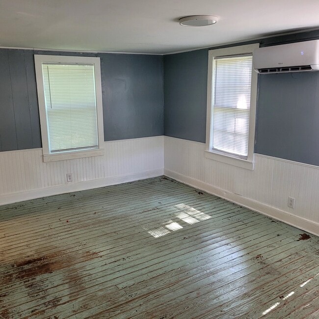 Foto del edificio - 4510 Hwy Ave