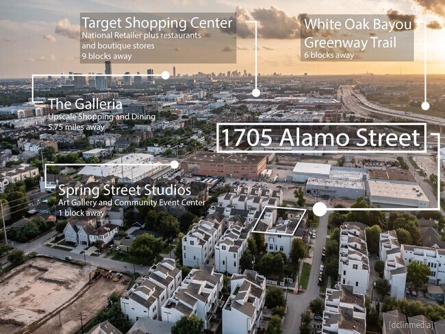 Foto del edificio - 1705 Alamo St
