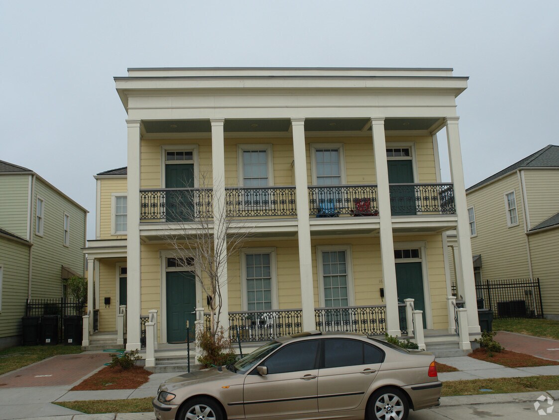 Foto del edificio - 1821 Chippewa St Park