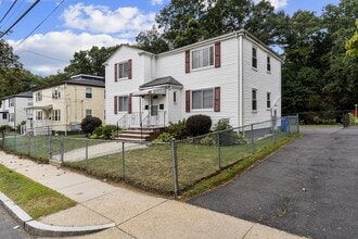 84 Gladeside Ave