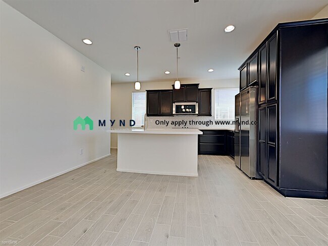 Foto del edificio - 1250 Abbey Ln