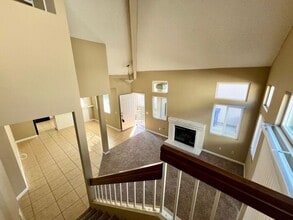 Building Photo - 4484 Goldfinch Way
