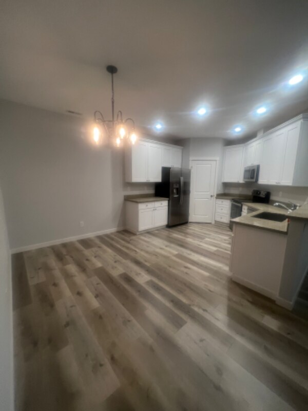 Foto del edificio - 513 Sunset Ave NE