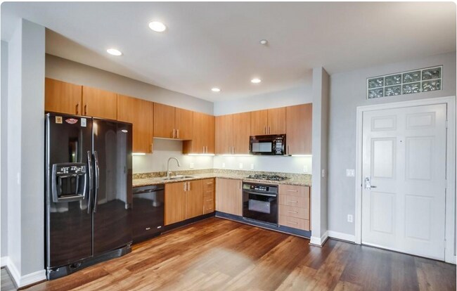 Foto del edificio - 525 11th Ave