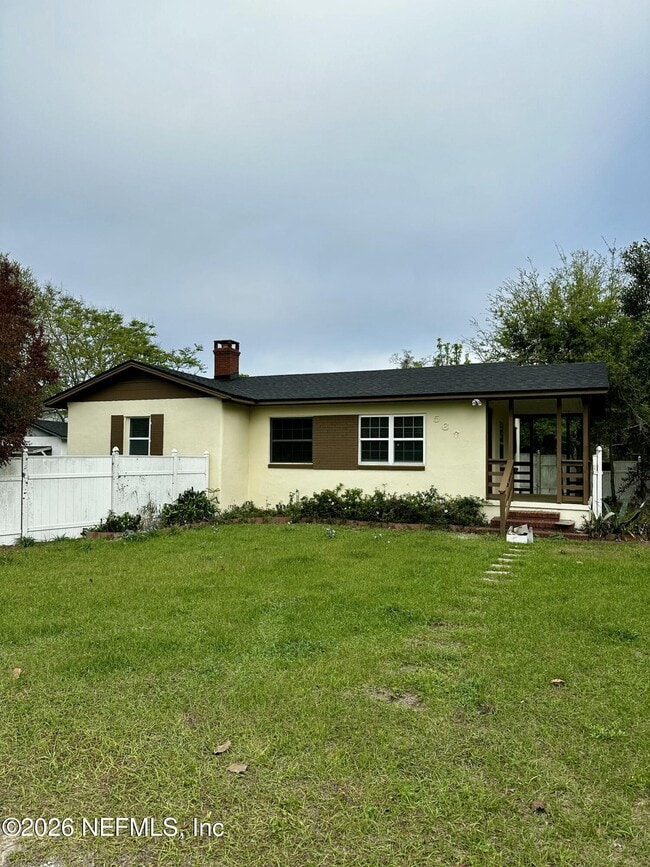 Building Photo - 5637 Floral Bluff Rd