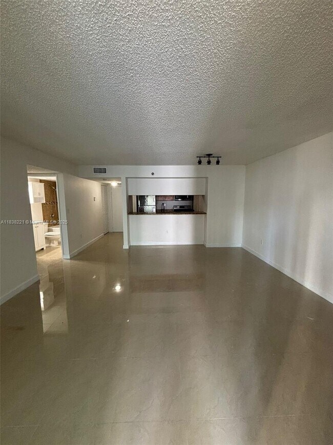 Foto del edificio - 800 N Miami Ave