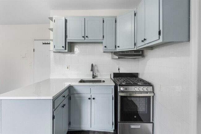 Foto del edificio - 676 Chestnut St