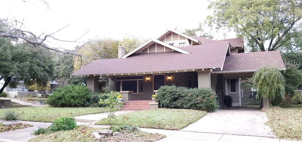 Primary Photo - 2336 Irwin St