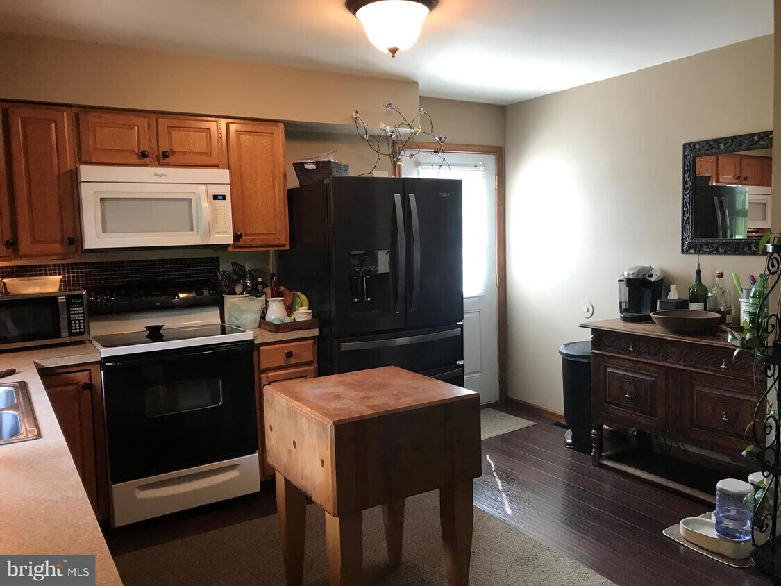 828 Depot Ln, Quakertown, PA 18951 House Rental in Quakertown, PA