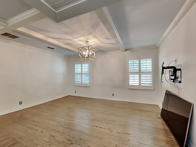 Foto del edificio - 8902 Redondo Dr