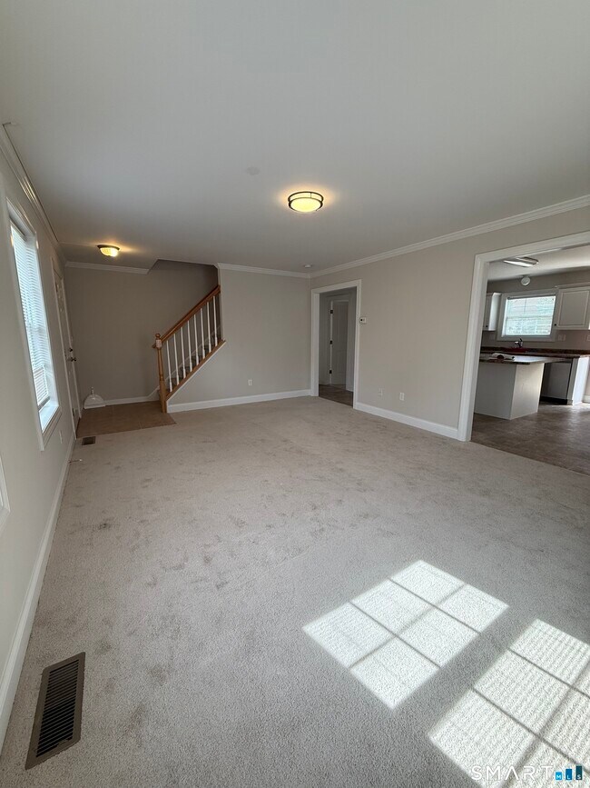 Foto del edificio - 783 Naugatuck Ave