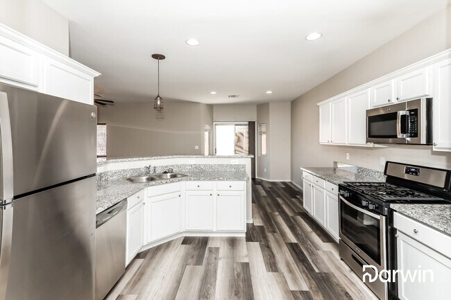 Building Photo - 3752 E Carisbrook Dr