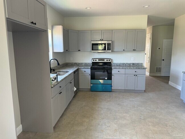 Foto del edificio - 8597 Walnut Ave