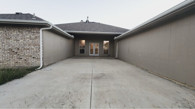 Foto del edificio - 1701 Stonecrest Trail