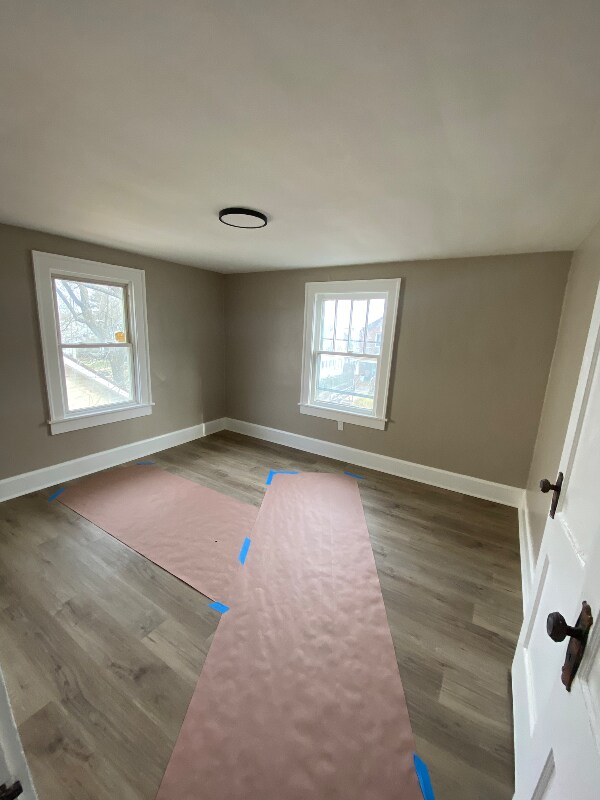 Foto del edificio - 187 Rowland Ave