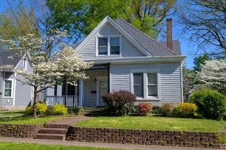 Building Photo - 346 Oldham Ave