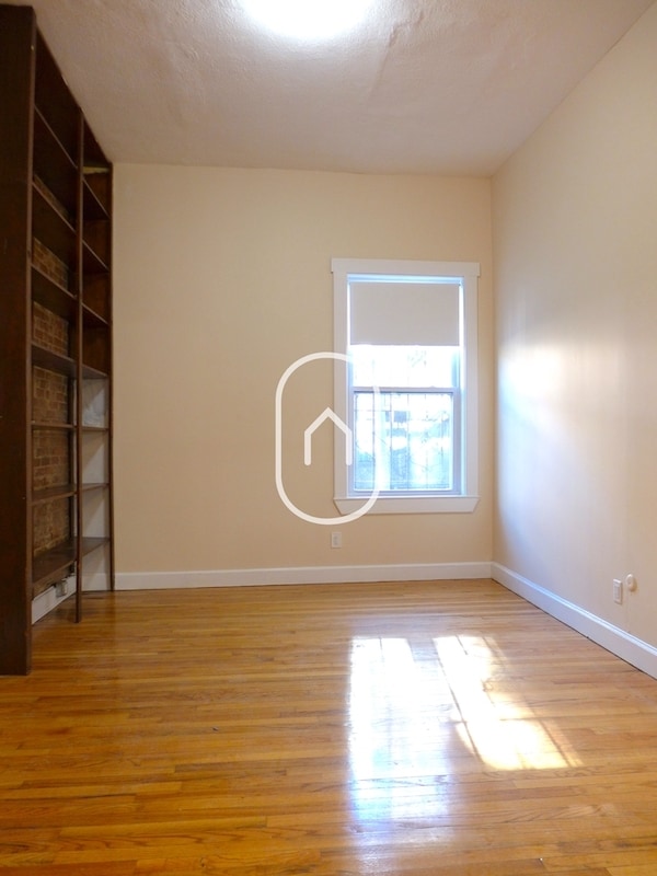 Building Photo - 690 Massachusetts Ave