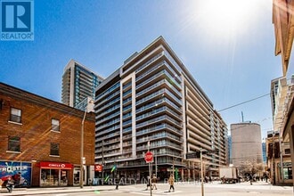 Building Photo - 111 Elizabeth St