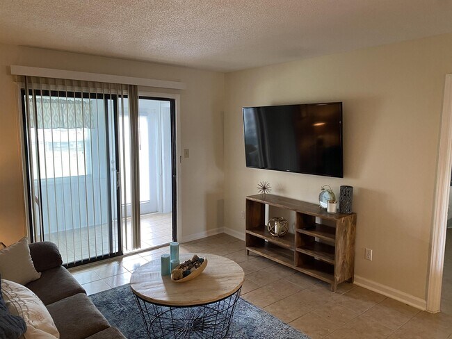 Foto del edificio - 1820 20th Ave Dr NE