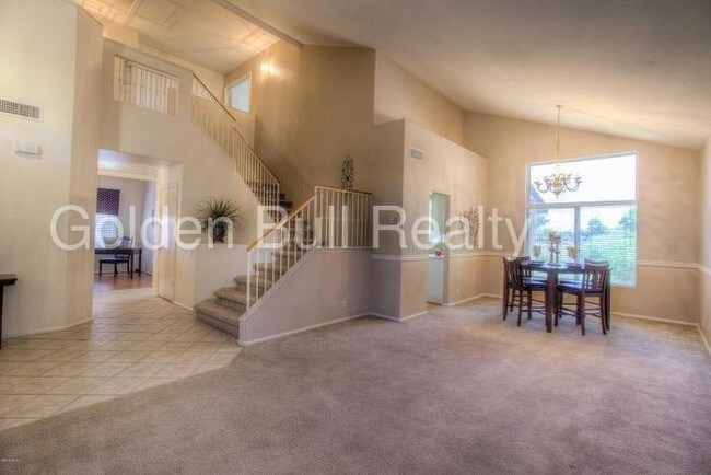 Building Photo - 331 S Apache Dr